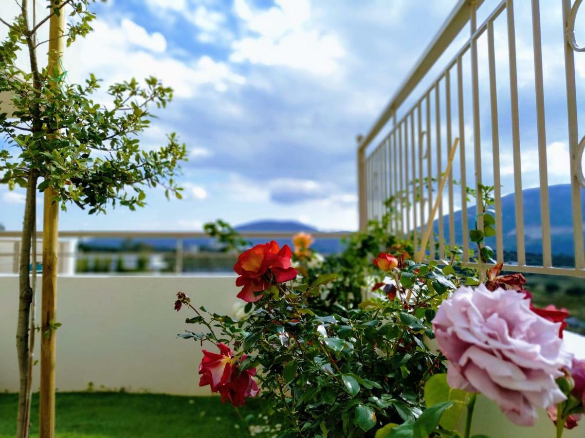 فيلا Milo Luxury House -Free Airport Pick Up-10Min Drive Markópoulon المظهر الخارجي الصورة